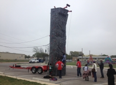 rock-wall-rentals-houston