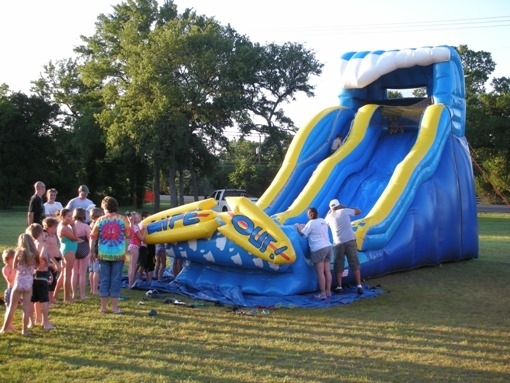 Wipeout-water-slide-rentals-in-Houston